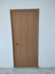 Продам межкомнатную дверь 200x80 см