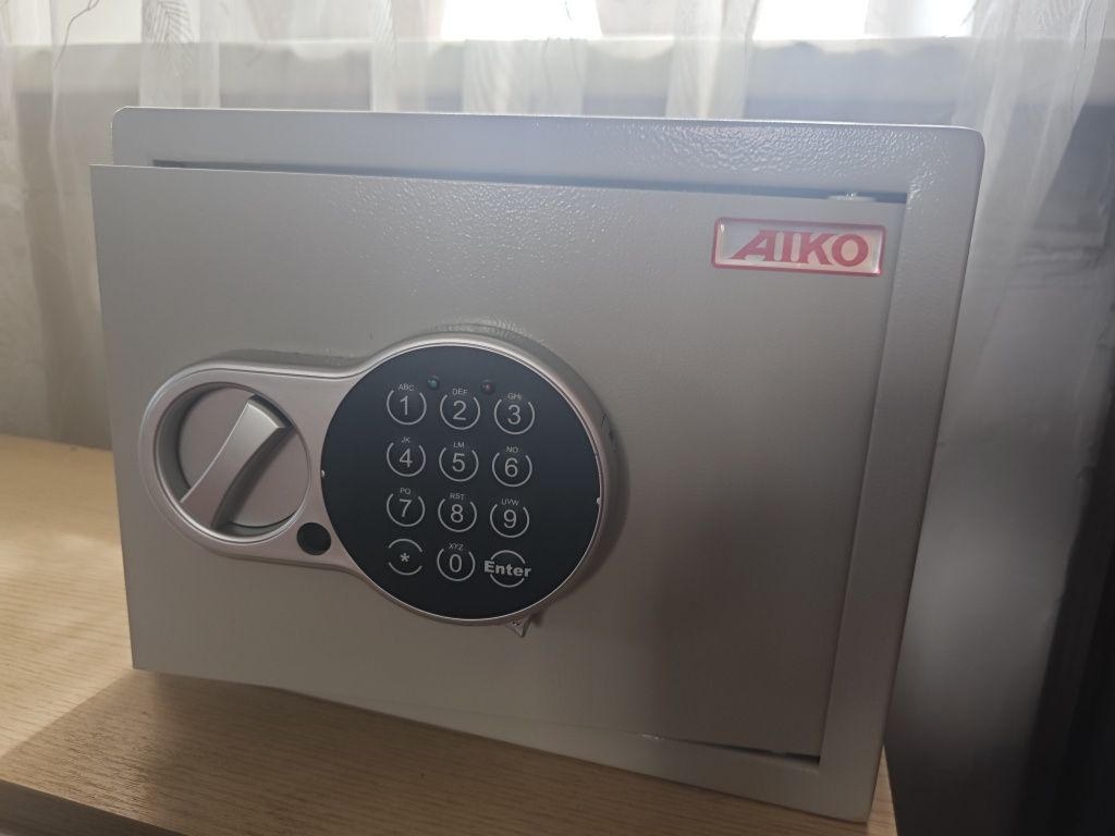 Продам сейф AIKO T-23EL