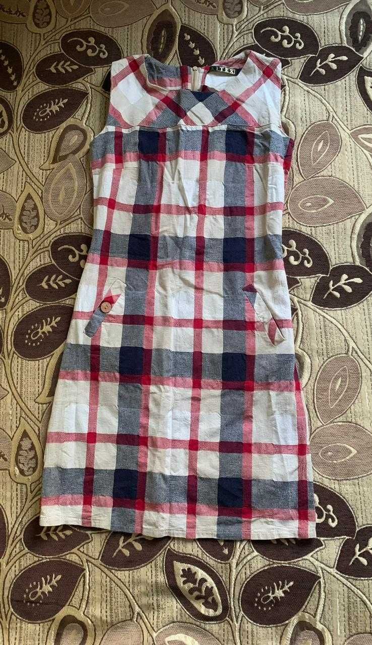 Продам платье для девочки
