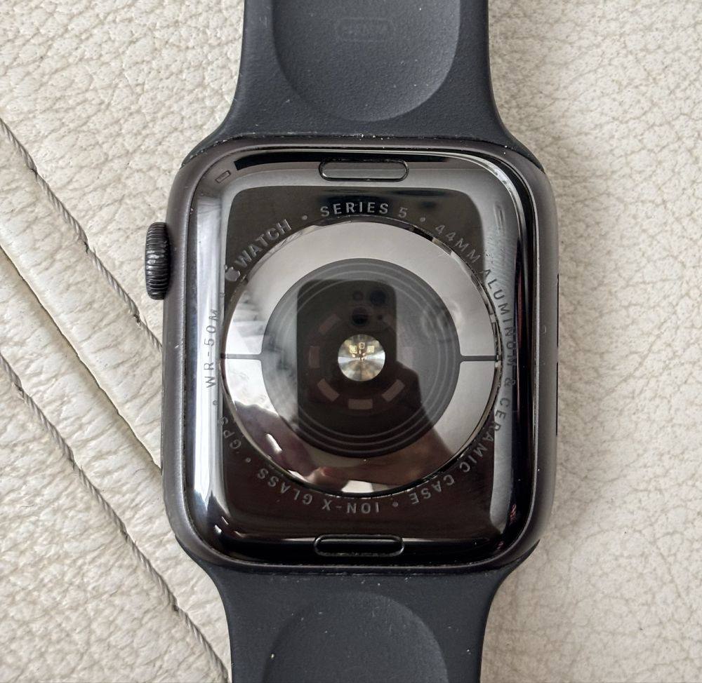 Часы apple watch 5. (44)