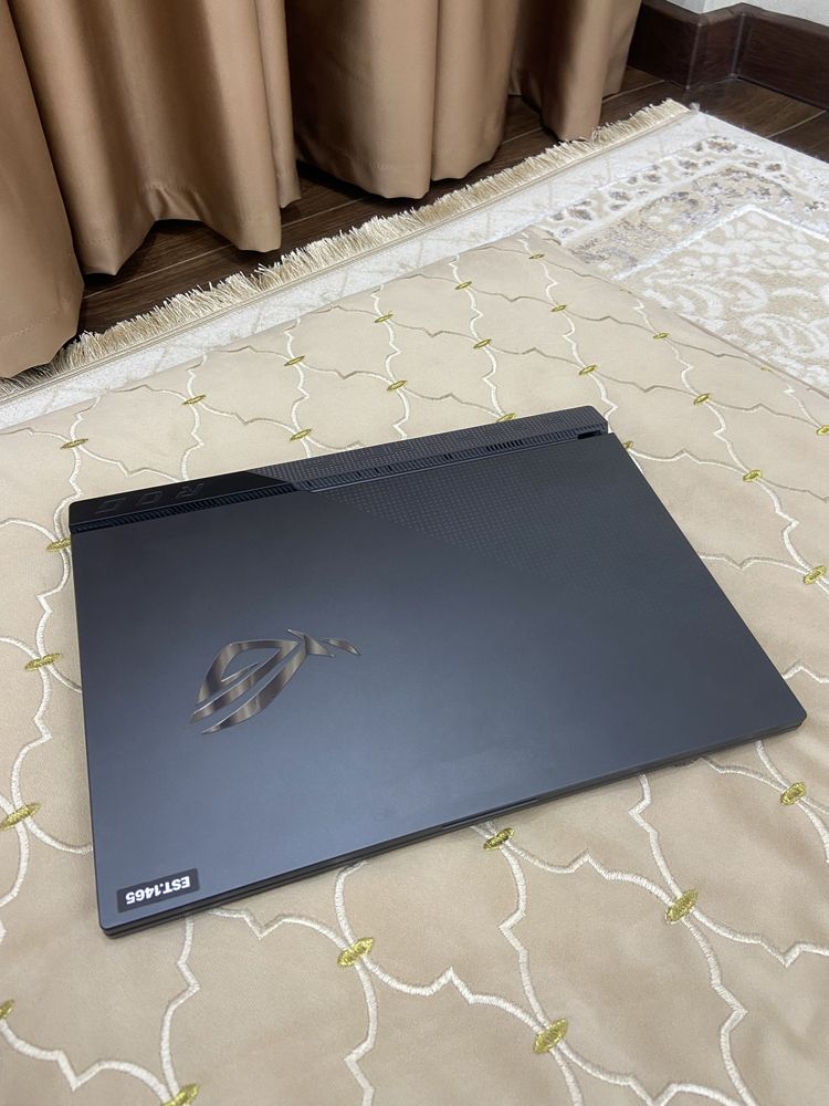 Ноутбук ASUS ROG Strix 15.6 / 16гб / SSD 512гб