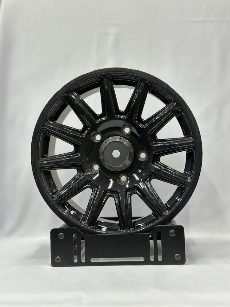 Продается комплекты диск R17 5x150 Toyota Lexus