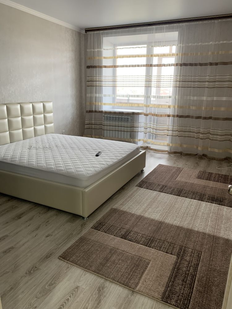 Продам двухспальную кровать