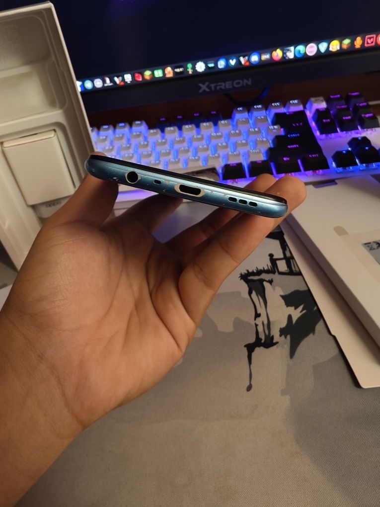 Oppo A15s 4/64 в хорошем состоянии