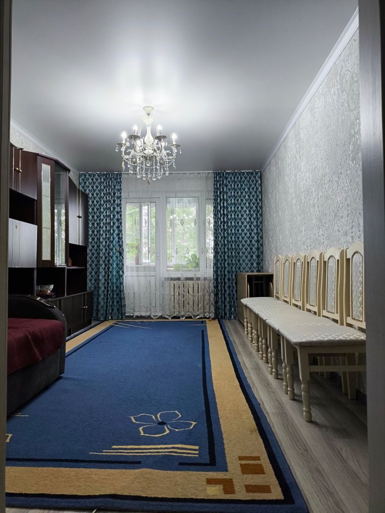 Продам 3х в центре