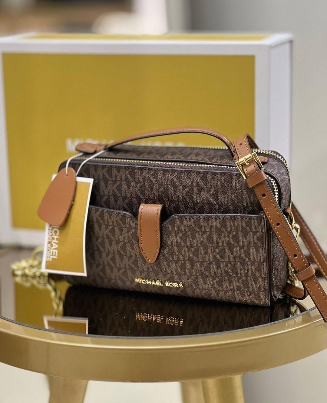 Сумка Michael Kors в фирменной подарочной коробке