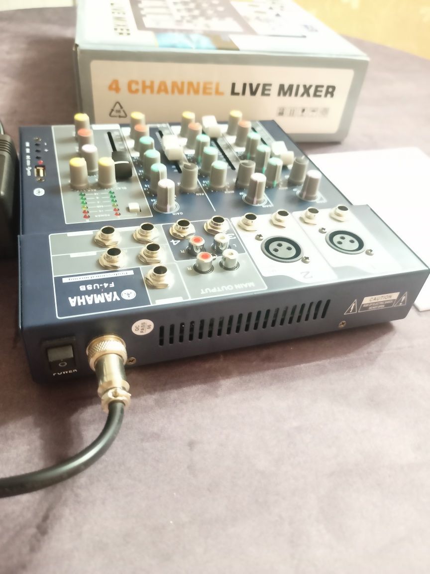 Продам микшерный пульт Yamaha F4-USB.