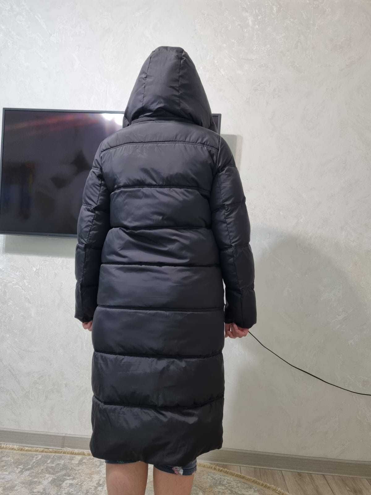 Продам пуховик двусторонний