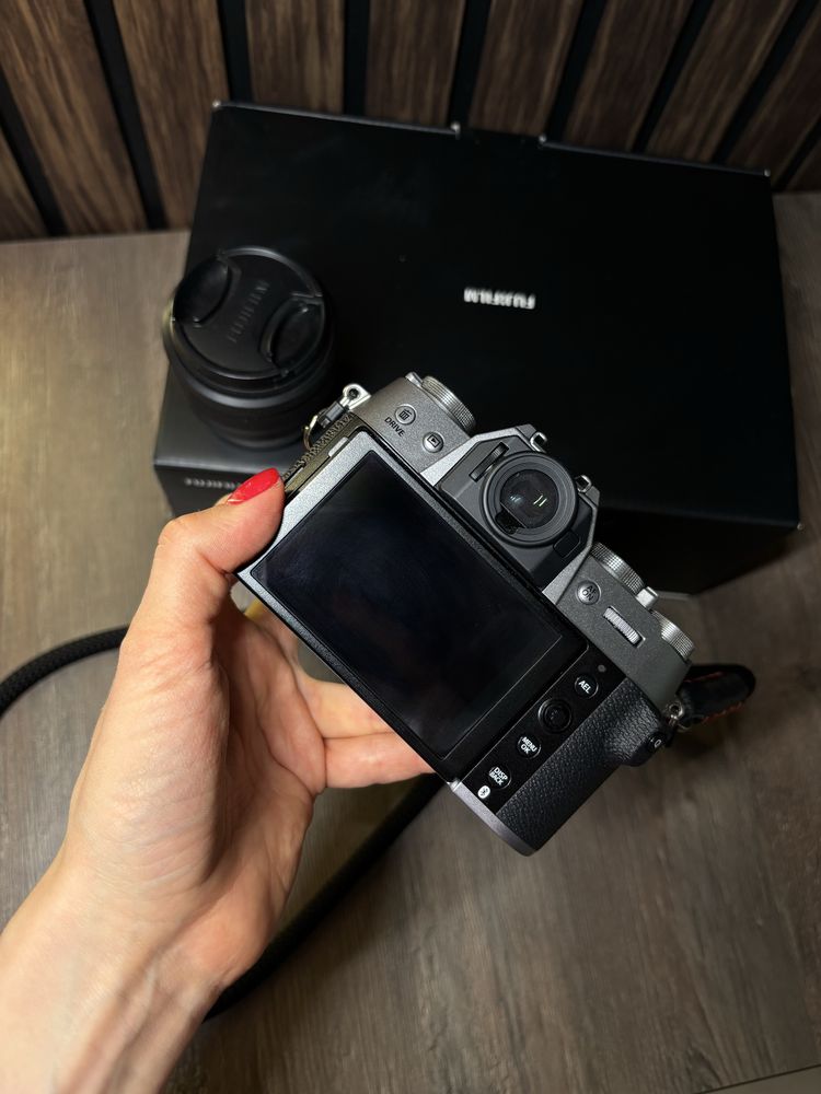 FUJIFILM X-T50 + 2 объектива (15-45mm и 27mm)