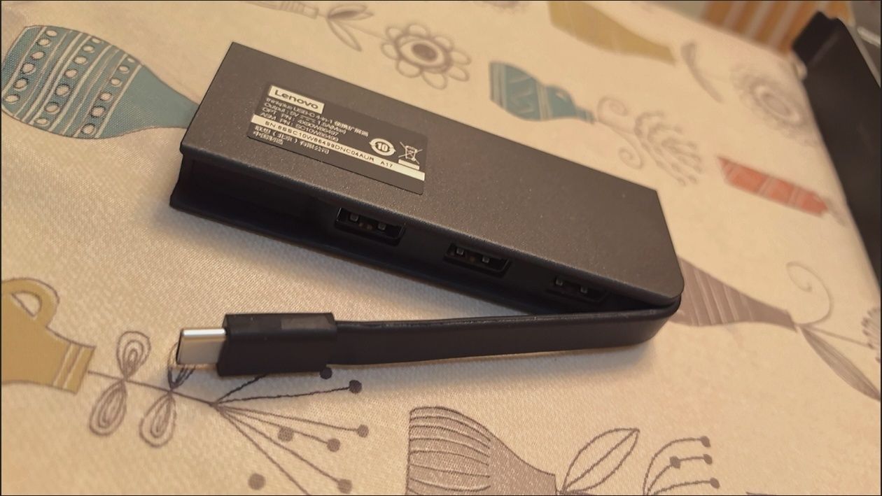 Lenovo Type-C to USB VGA