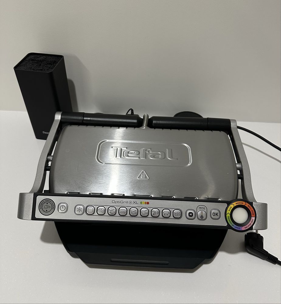 Гриль Tefal Optigrill + XL черный, серебристый