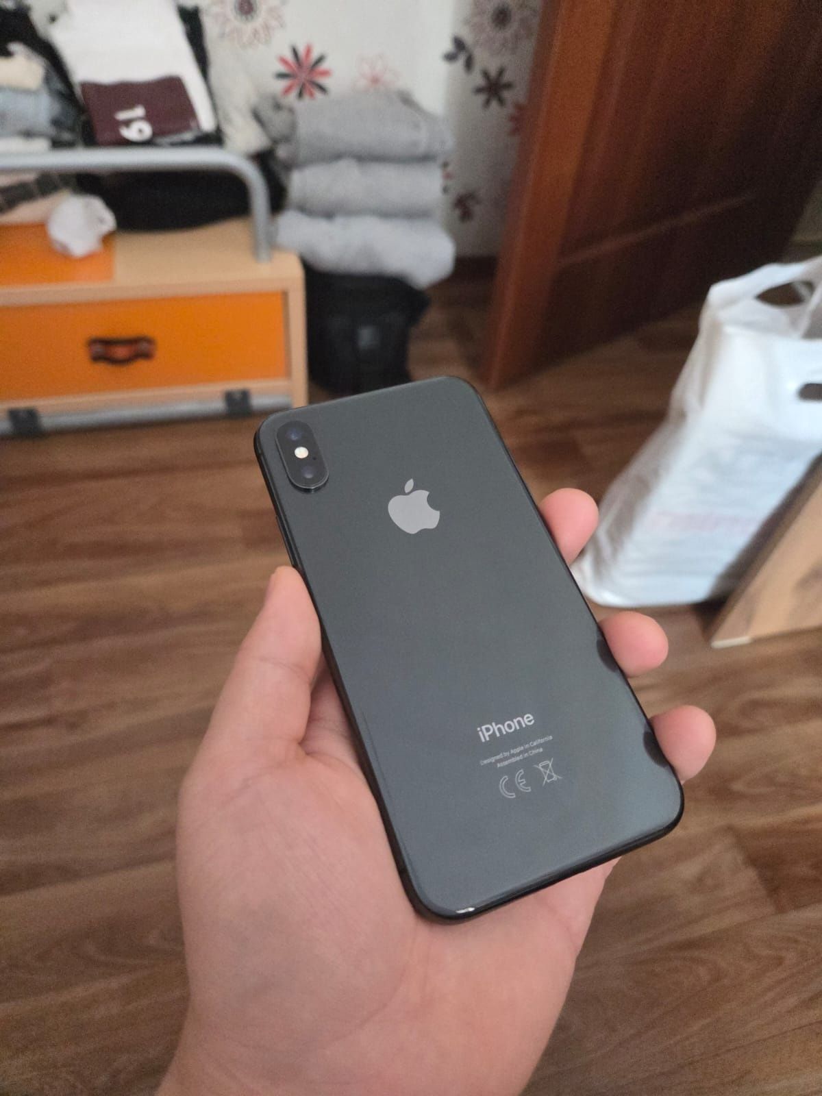 iPhone X 256 гб памяти