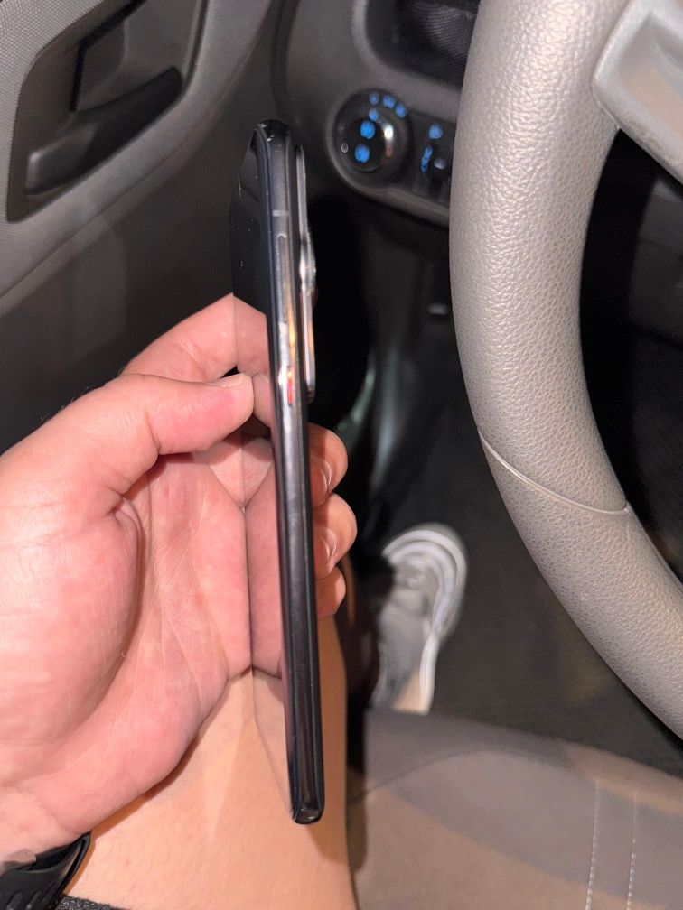 Продам обменяю флагман Huawei p60 pro 12/512