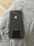 Iphone 8, в хорошем состоянии, коробка имеется