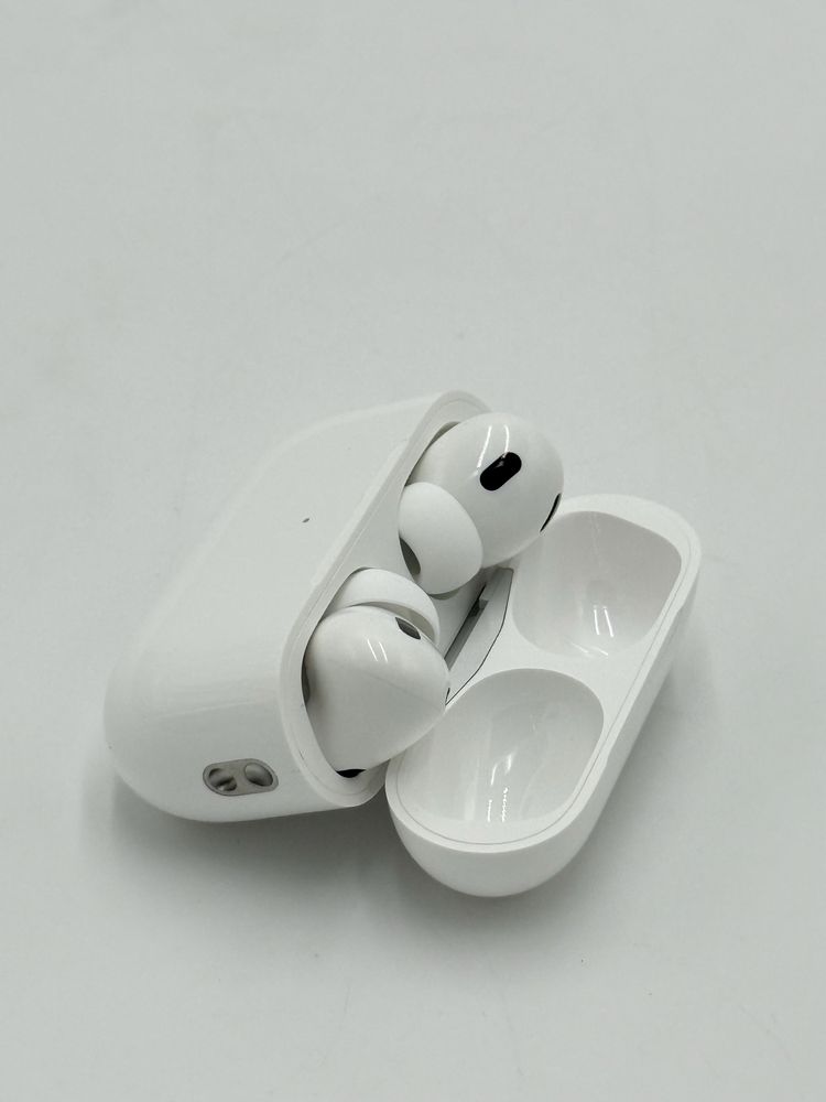 Air Pods Pro 2 Type C идельные срочно