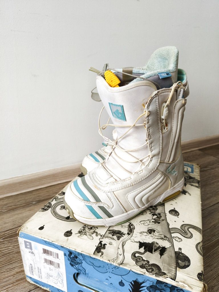Сноубордические ботинки Burton Emerald женские 40.5