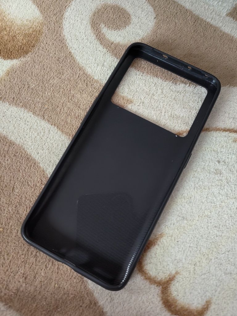 Продам чехол для Realme gt neo 5, GT3