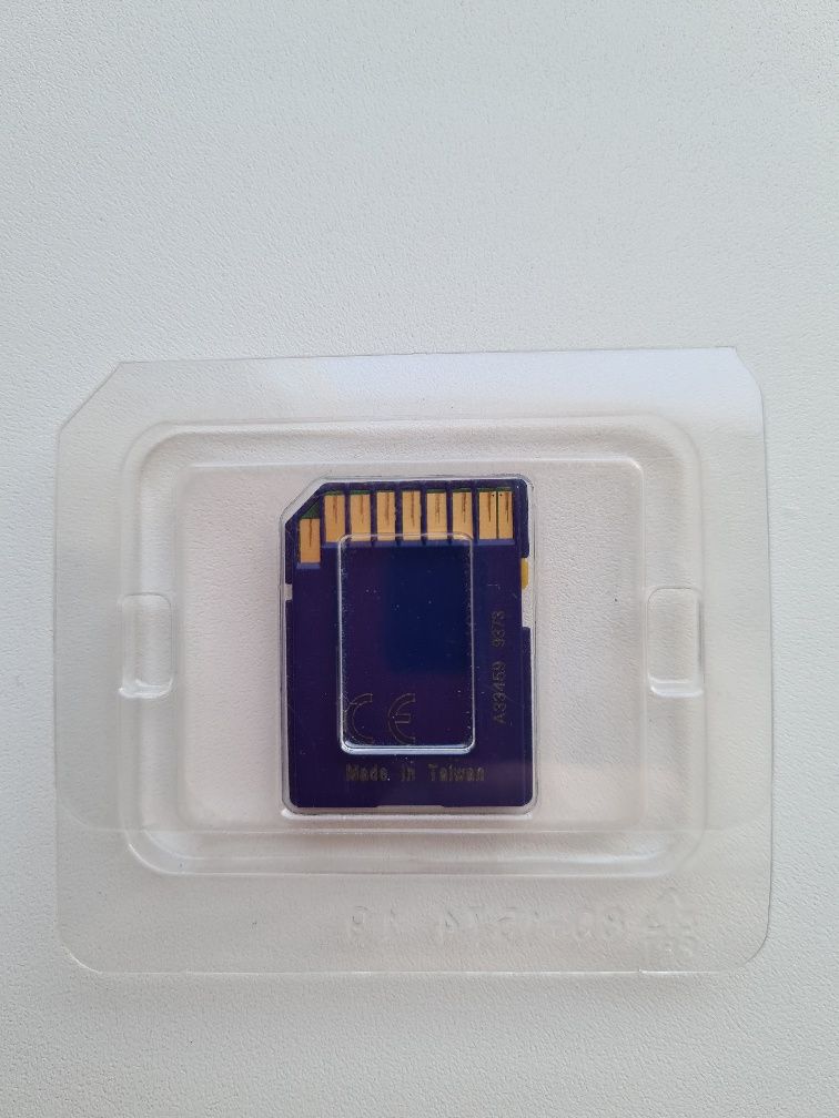 Карта памяти SD Transcend