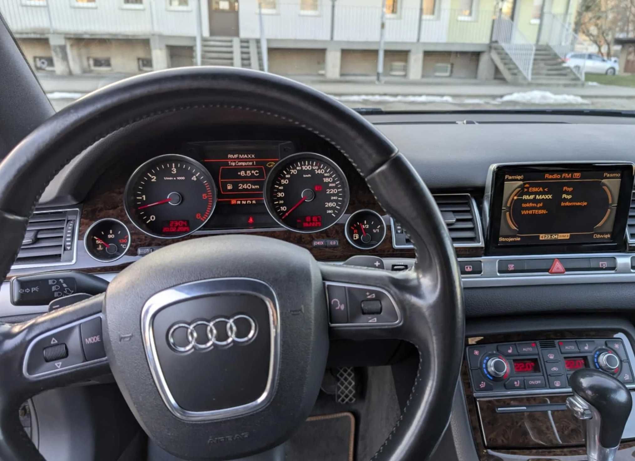 Audi A8 4.2 TDI DPF L Quattro