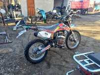 Мотоцикл 06.желмая.gxs200куб