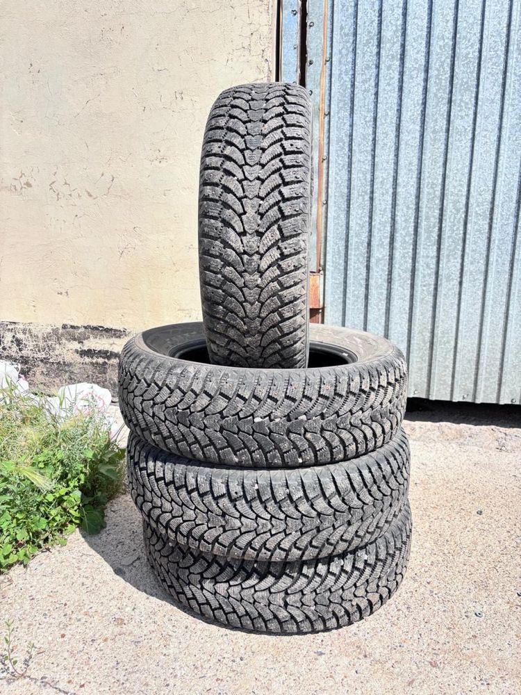Продам Шины Maxtrek Trek M900 ice
