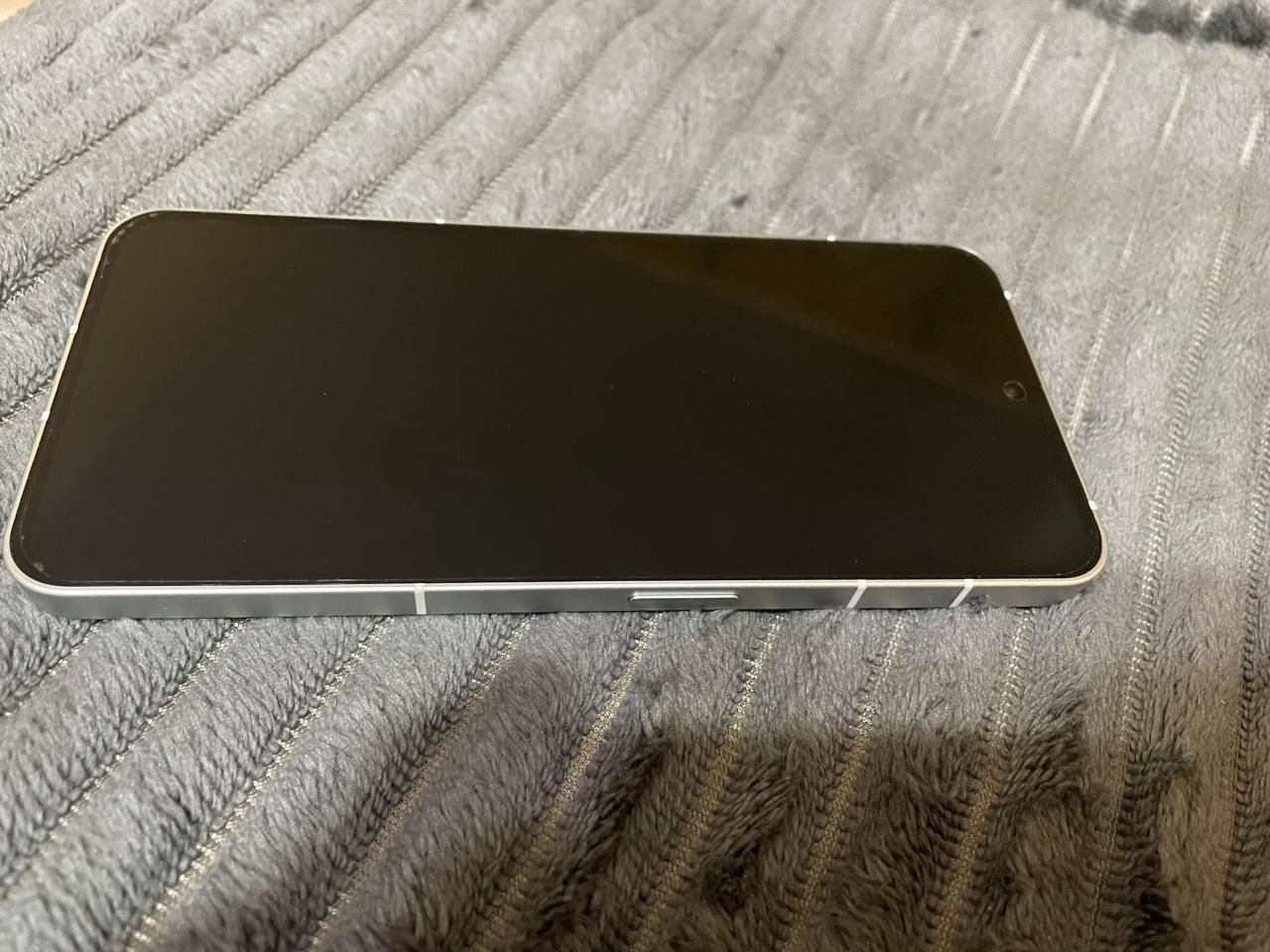 Продам телефон Nothing phone 2