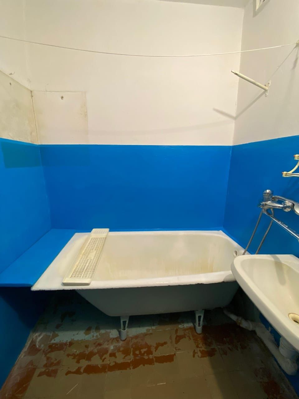 Продам 2 комнатную квартиру новой планировки,  19 мкр., КШГ.