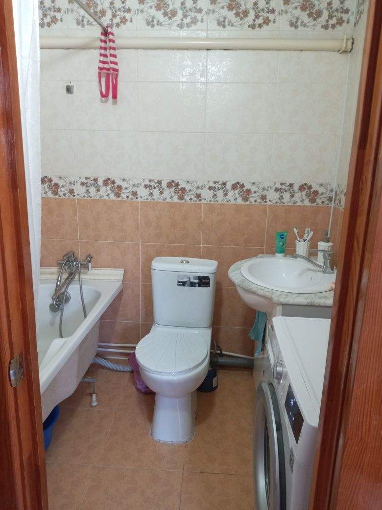 Продаю дом ,р-н старый аэропорт ,по ул Ромаева