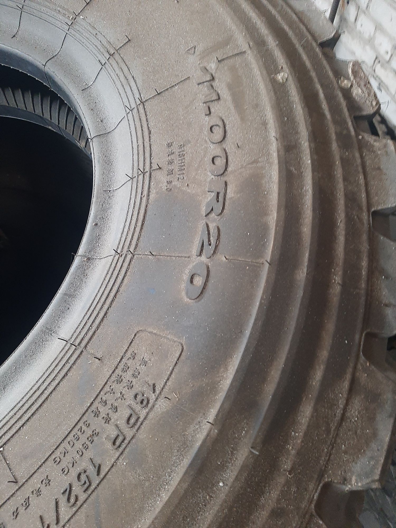 Автошины на грузавой