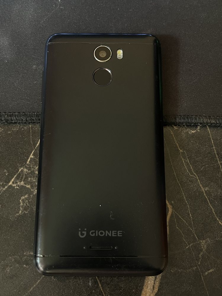 Glonneee Телефон
