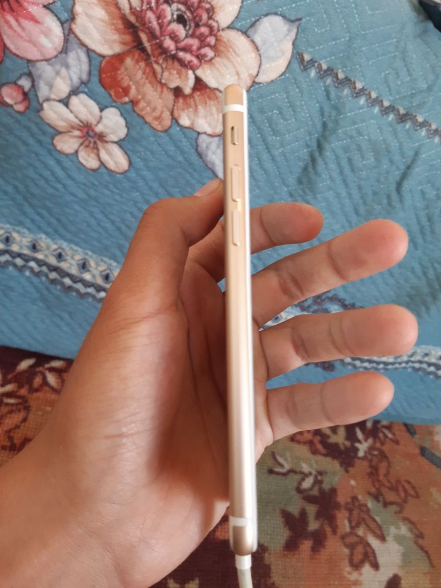 IPhone 6s продам