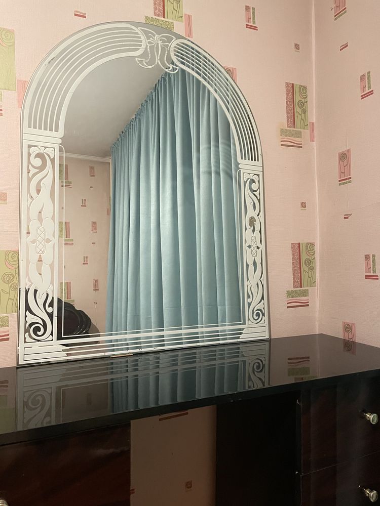 Спальная гарнитура! Полный комплект! Продам срочно! Состояние новое