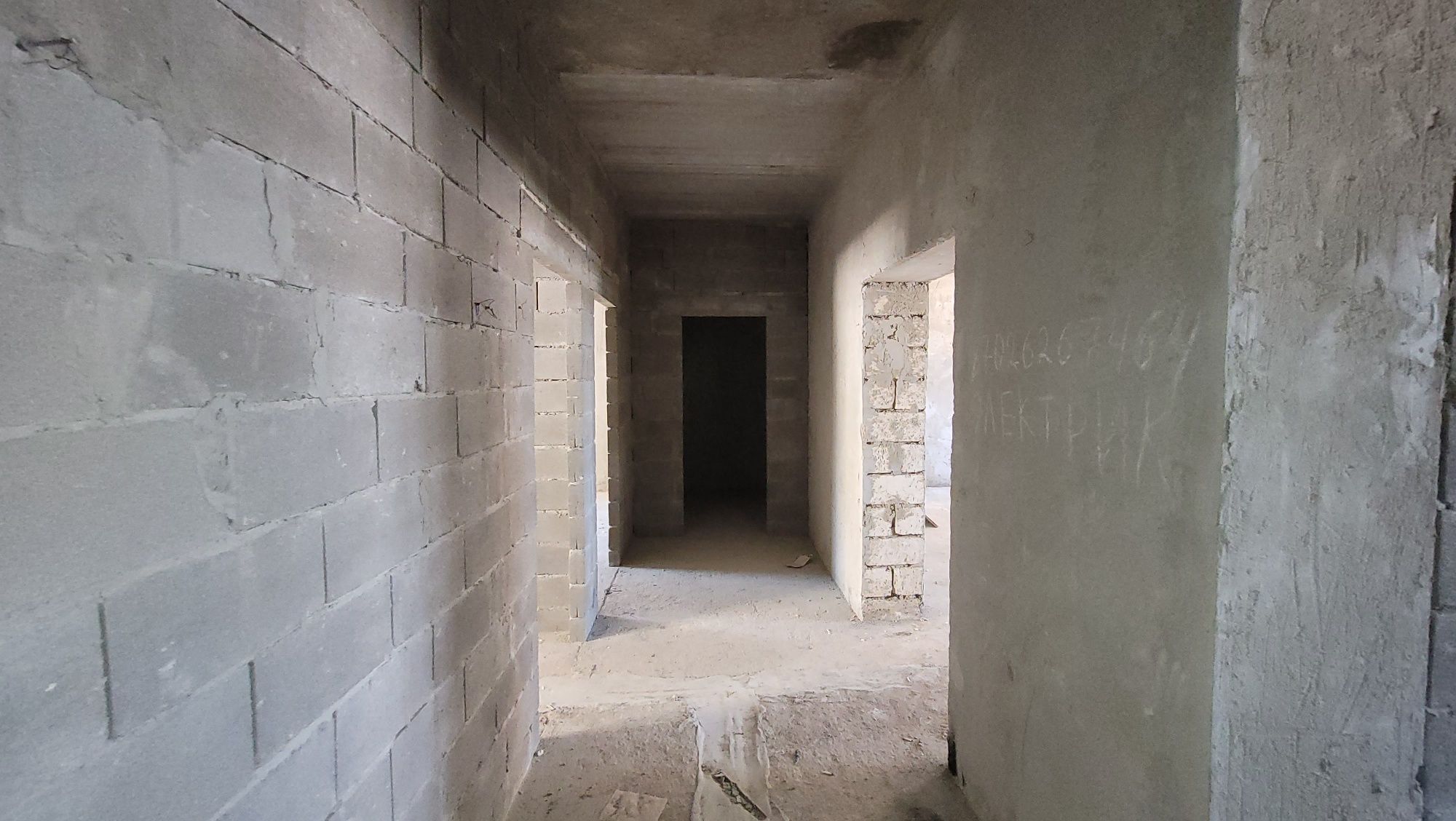 Продам 3-х комн кв в новостройке, ЖК "Qazyna House", 32В мкр, 68 дом.
