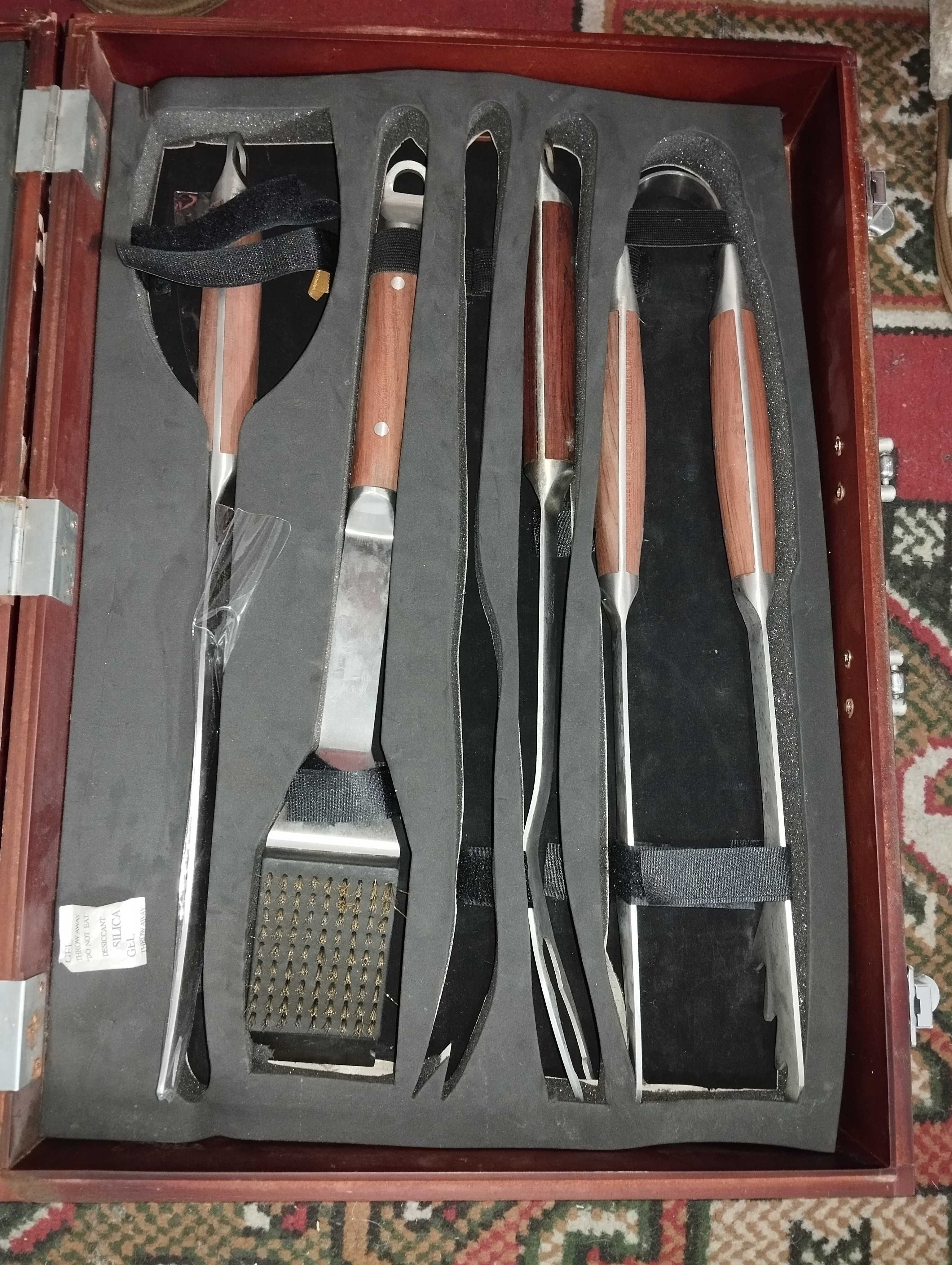 Продам набор по барбекю