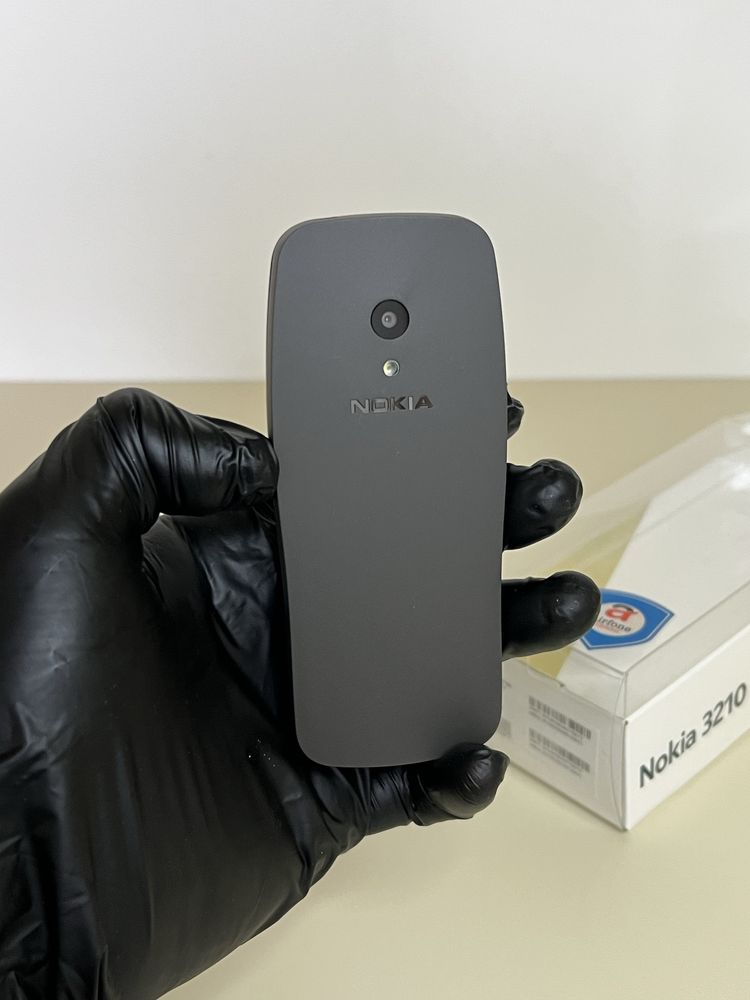 Продам Сотовый телефон Nokia 3210