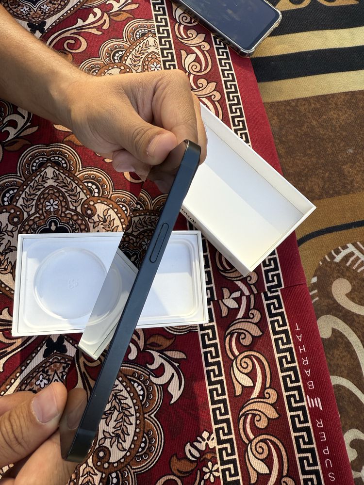 Iphone 13 без трещин