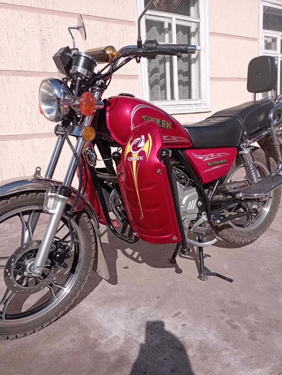 Продаю мотоцикл.