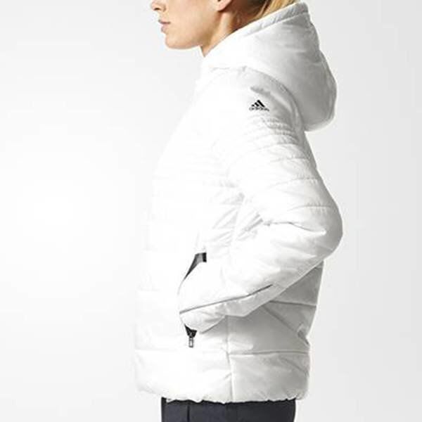 Продам женскую утеплённую куртку Adidas для теплой зимней погоды