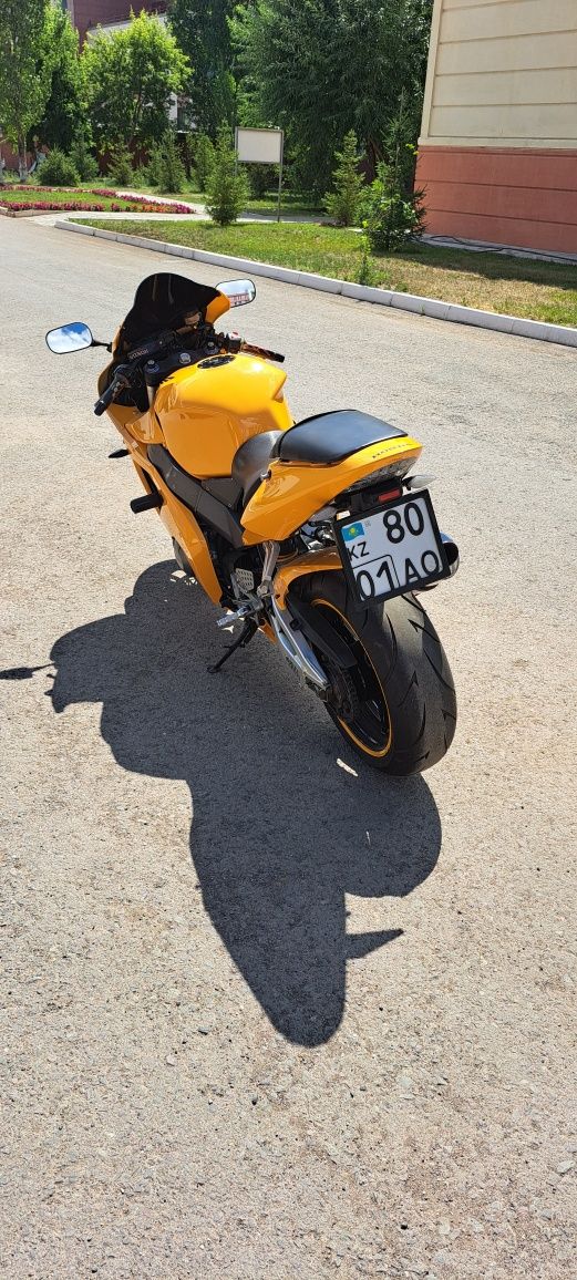 Продам мотоцикл HONDA
