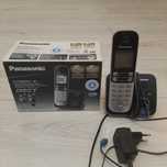 Телефон Panasonic со станцией