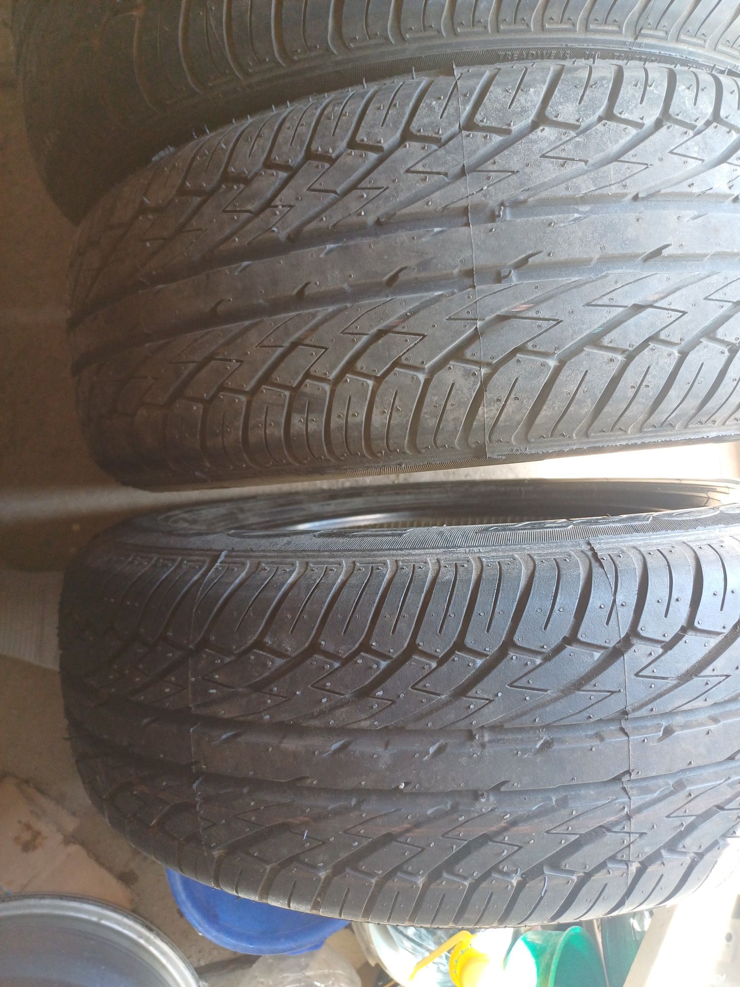 Продам НОВЫЕ летние шины DUNLOP 205/60/16