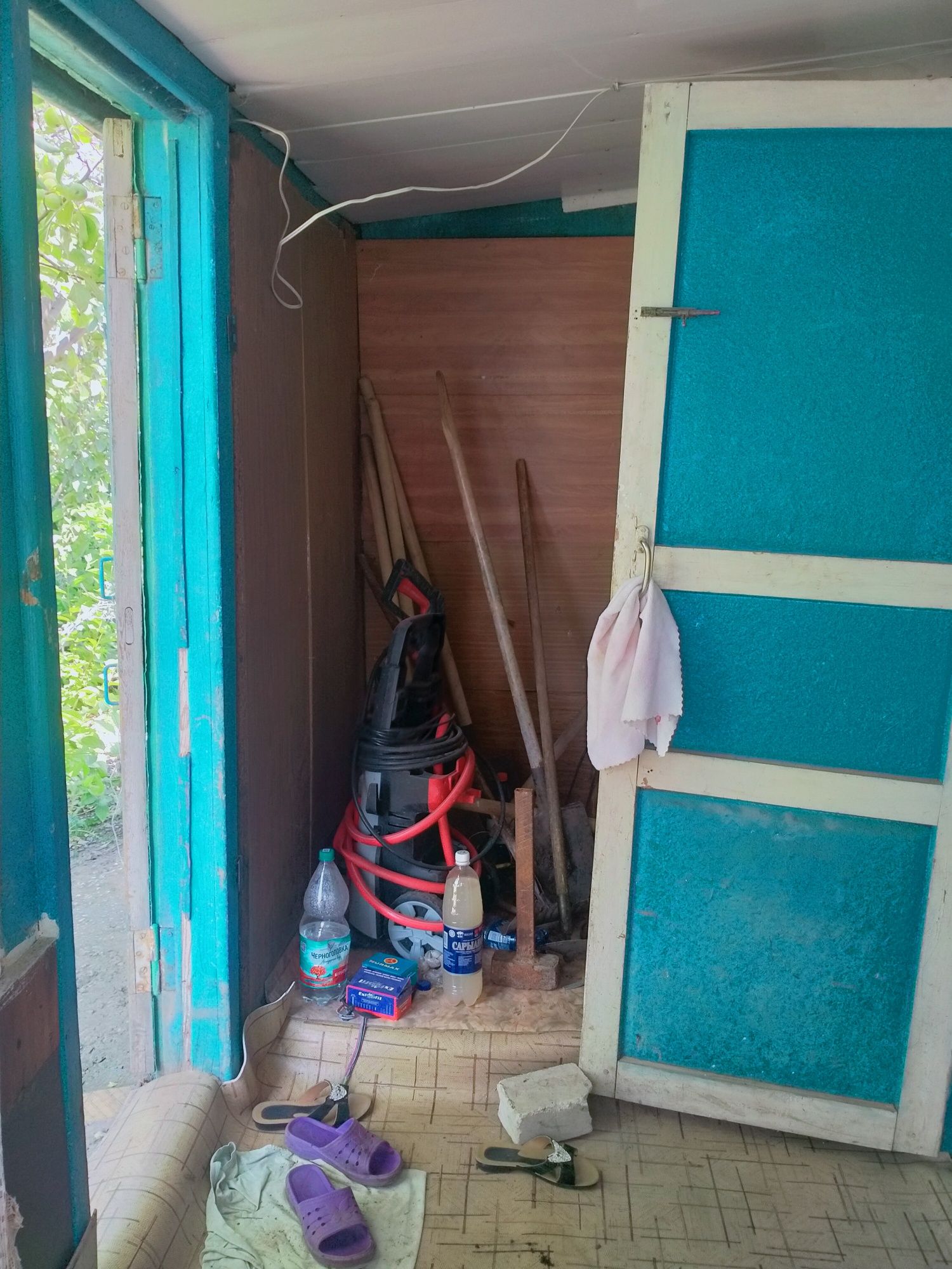 Продам дачу в черте города