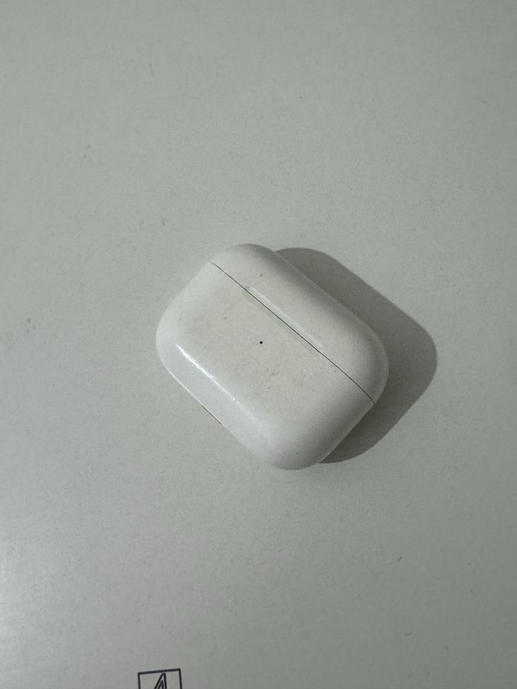 Airpods pro 3 lighting