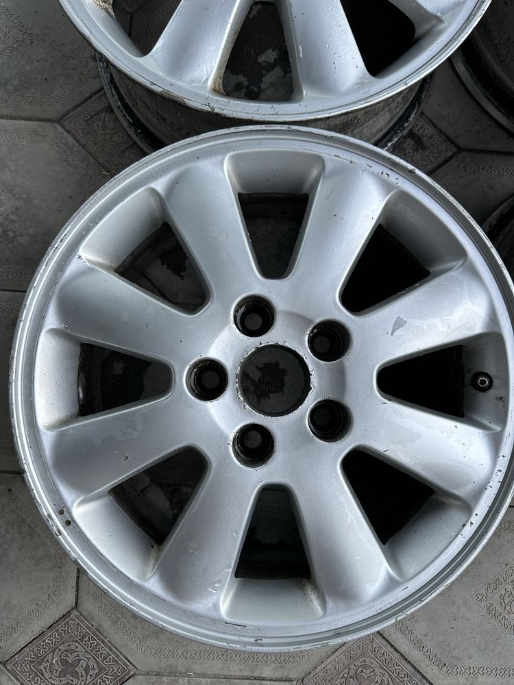 Диски r16 Toyota 5x114.3