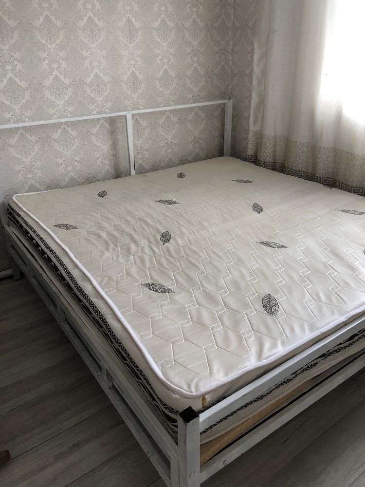 Продам кровать