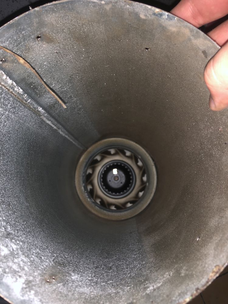 Вытяжка жестяная 220*240 V
