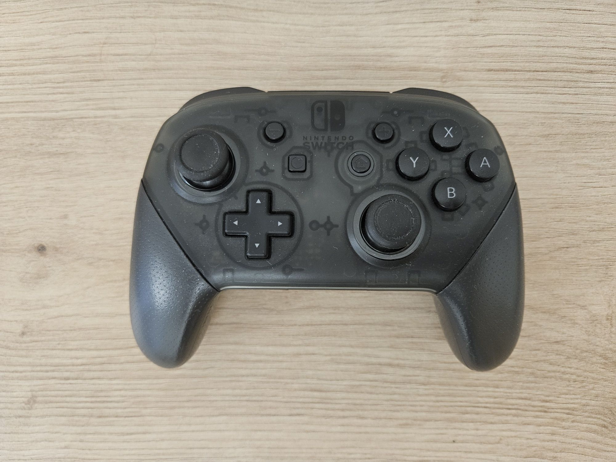 Nintendo switch OLED в комплекте с контроллером и игрой