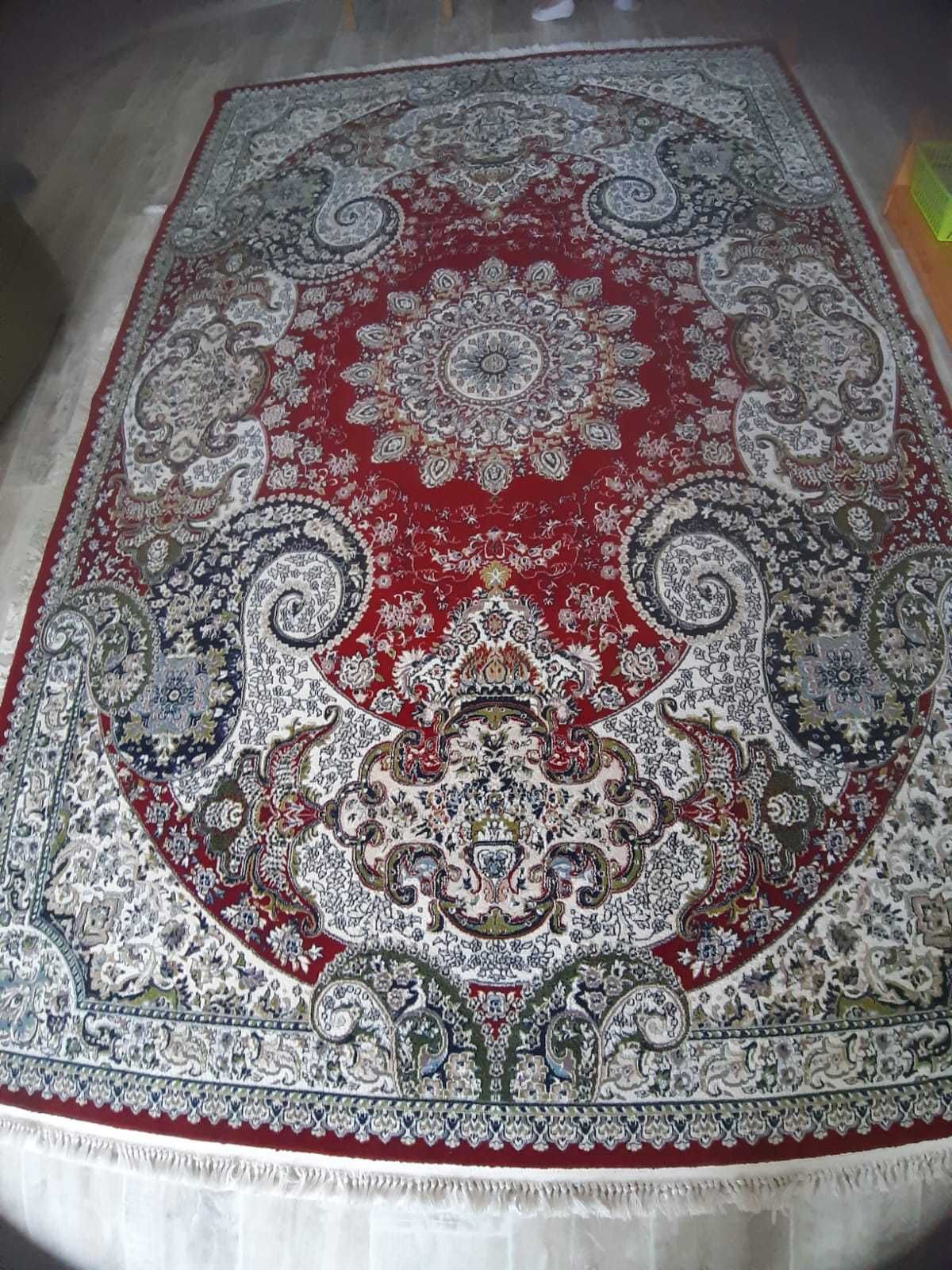 Продам шерстяной ковер