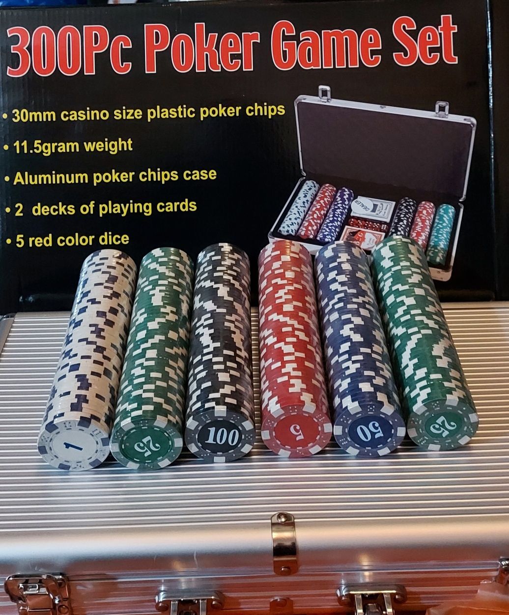 Набор для игры покера 300 фишек. Game poker. Настольная игра Покер
