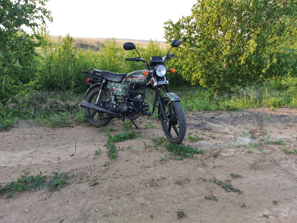 Продам мопед рейсер трофи 110cc